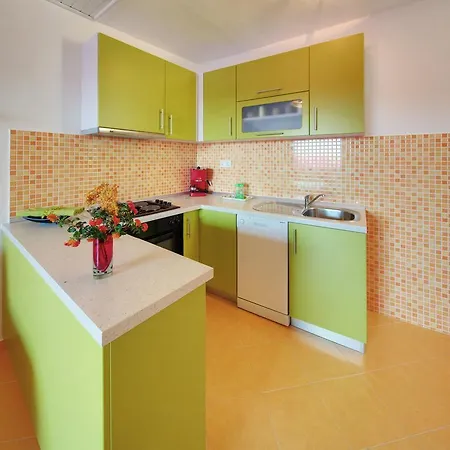 Apartment Rosso Hvar Town