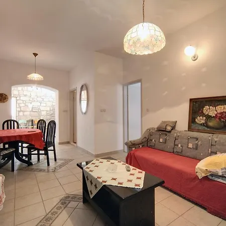 Apartment Rosso Hvar Town